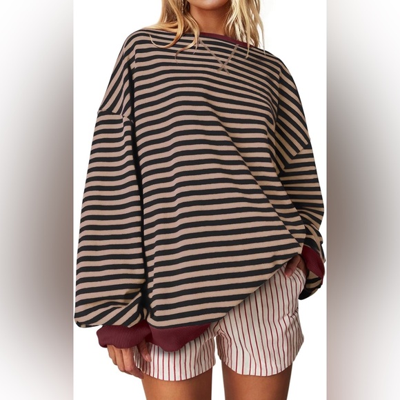 Tops - OVERSIZED STRIPED TOP